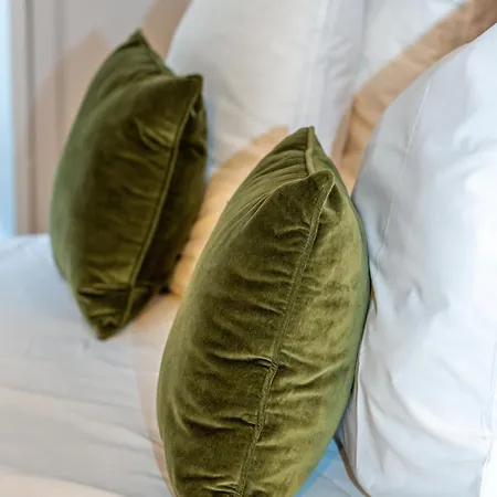 Design Invalides Bon Marche - Ii Paris